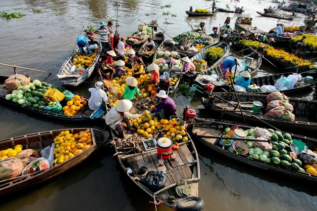 Cai Be Floating Market Tour A Journey into the Heart of the Mekong Delta