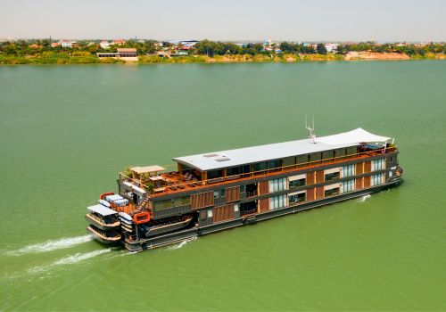 Choosing the Right Mekong River Cruise A Comprehensive Guide